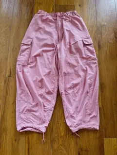 ニコアンド　ピンク カーゴパンツ