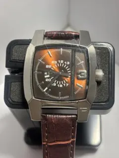 DIESEL 腕時計 ブラウン