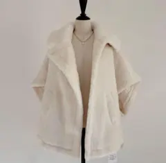 【美品】ベアポンチョ アルパカ素材 テディ ケープ ホワイト