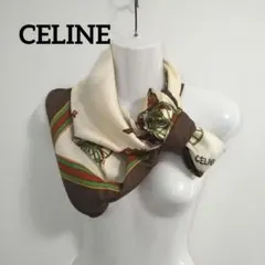 美品☆CELINE セリーヌ マカダム柄 肩掛け ポンチョ 西川ダウンベスト