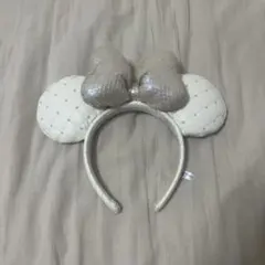 ディズニー ミニー カチューシャ 白 スパンコール キルティング