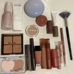 コスメ　まとめ売り　セット売り　韓国コスメ　チーク　クッションファンデ　デパコス