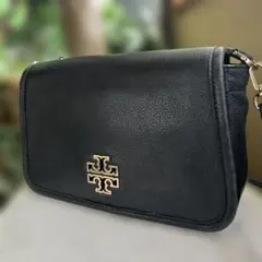 トリーバーチ　ブラック　レザーショルダーバッグ