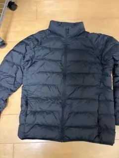 UNIQLO ULTRA LIGHT DOWN L 黒　ウルトラライトダウン