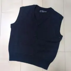 Item thumbnail for item bb688a7a-02fa-4f77-825a-fdf6535e1190