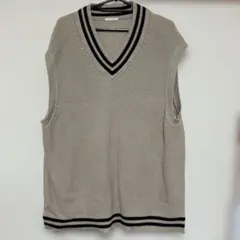 GU ベージュ Vネック ベスト Lサイズ