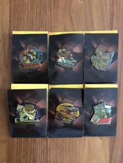 ラスト！　超レア！ USJ 2周年記念ピンバッジ10個