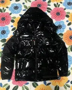 TRAPSTAR エナメルダウンジャケット Mサイズ ブラック 光沢 防寒 人気