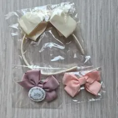 アイボリー リボン付きカチューシャ リボンヘアピンセット（計3個）新品未使用