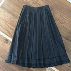黒いプリーツロングスカート　kt 9号ケーティーのサムネイル
