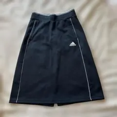 adidasスカート ブラック膝丈のサムネイル
