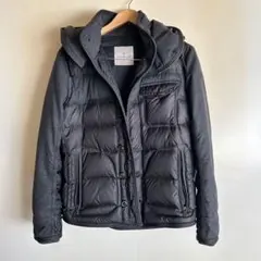 2025年最新】モンクレール ryanの人気アイテム - メルカリ