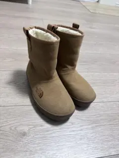 The North Face キッズ ブーツ ブラウン