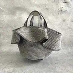 フレアフリル付き丸底マルシェバッグ　ヌビバッグ　グレー　ハンドメイド