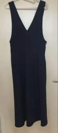 アースミュージック＆エコロジー ジャンパースカート 黒