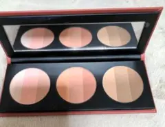 Item thumbnail for item bfa8164a-e1cd-4e1d-a44b-b76437421d55