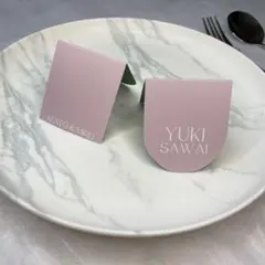 席札　ペーパーアイテム　結婚式　ウェディング　ブライダル　テーブルコーディネート