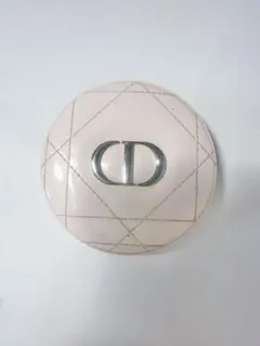 ディオールスキン フォーエヴァー クチュール ルミナイザー 03廃盤の品