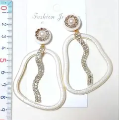 ピアス　No.７０