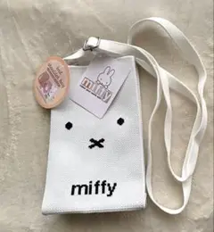 【新品未使用品】miffy ニットショルダー バッグ ホワイト