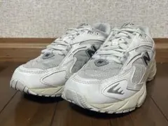 New Balance ML725CA 