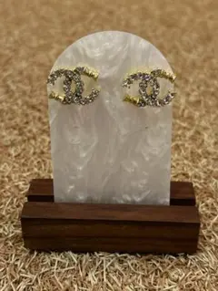 両耳ピアス　ccロゴ