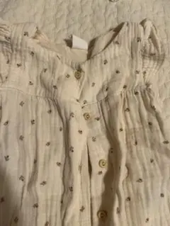 小花柄ロンパース