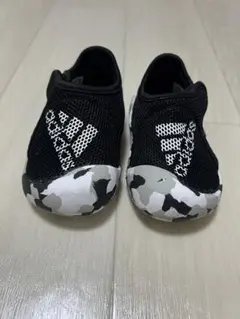 アディダス　ベビー　サンダル　12cm