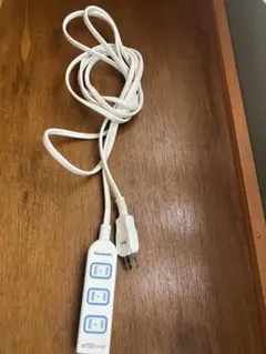 【中古】電源タップ 4個口1m パナソニック Panasonic