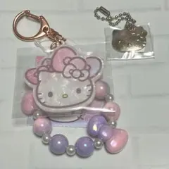 新品　サンリオ　ハローキティ　50thファッショナブルリボンズ　キーホルダー