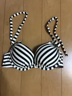 H&M ボーダー水着　上のみのサムネイル