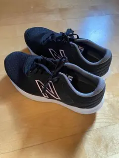 New Balance 420 ブラック 24cm 室内使用