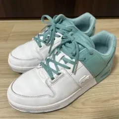 美品！LACOSTE 本革レザースニーカー 23cm 白×ミントグリーンのサムネイル