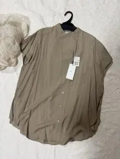 極美品✨アイシービー 25SS ビンテージスパンデザインブラウス Mサイズ