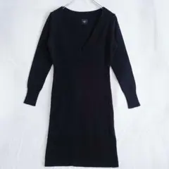 VICKY Vネックニットワンピース ブラック チュニック丈
