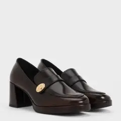 チャールズアンドキース　メタリックアクセント ローファーパンプス - ブラウン