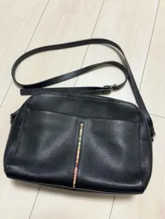 Paul Smith ブラック ショルダーバッグ　黒　ポールスミス