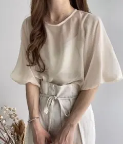 FILLOU ハーフスリーブシアーブラウス
