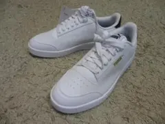 プーマ PUMA　スニーカー　25.5センチ　メンズ　シューズ　男性　かっこいい