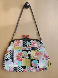 和柄がま口バッグポーチ