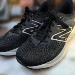 【未使用】New Balance 880 ブラックスニーカー