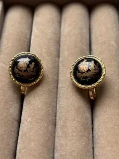 Item thumbnail for item 078f7bee-12f3-4605-a354-cc61026b77f6