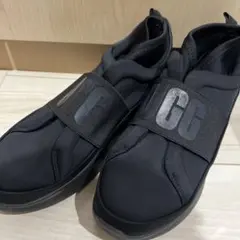 UGG ニュートラスニーカー　25cm 厚底　スリッポンブラック