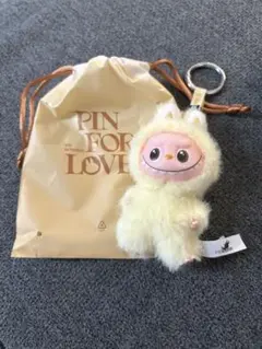 ラブブ イニシャル F