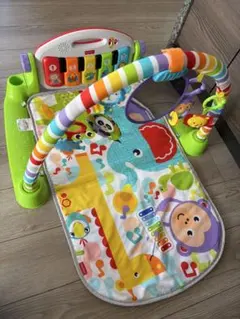 Fisher-Price 音楽機能付きプレイマット