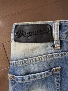 Dsquared2 ダメージ加工 ブルーデニムパンツ