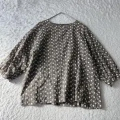 green lace madeグリーンレースメイド　約5分袖　刺繍 プルオーバー