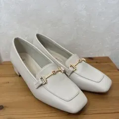 DIANA パンプス ローファー クロコ型押し ゴールドビット - メルカリ