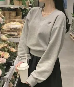 vネック トレーナー