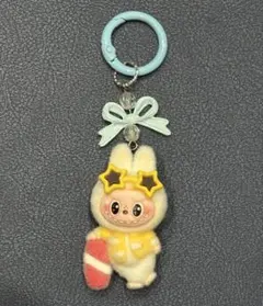 ラブブ LABUBU サーフィン　ホワイト ミニキーホルダー バッグチャーム